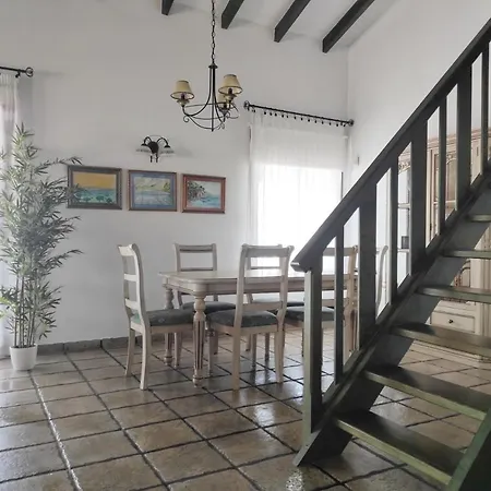 Cercado Del Medio, Con Piscina Privada 别墅