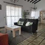 Cercado Del Medio, Con Piscina Privada Вилла *