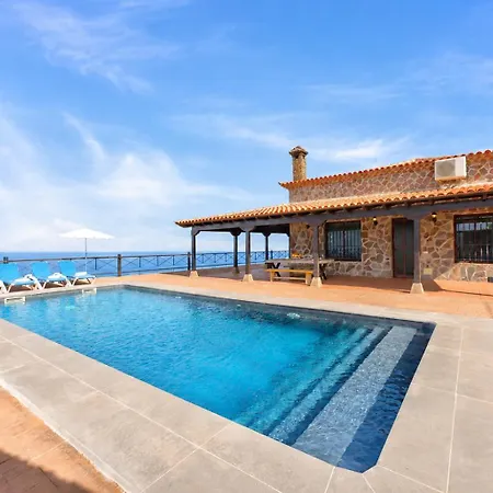 Cercado Del Medio, Con Piscina Privada Villa
