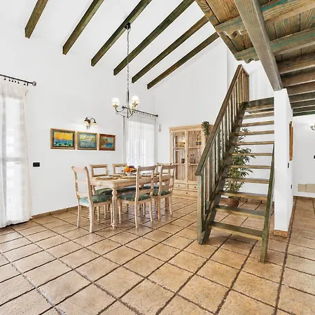 Cercado Del Medio, Con Piscina Privada *