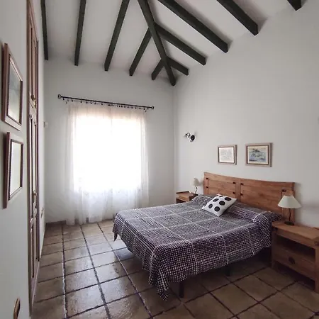 Cercado Del Medio, Con Piscina Privada *