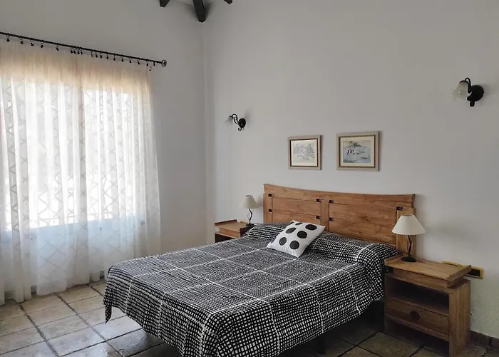 Cercado Del Medio, Con Piscina Privada * Costa Adeje (Tenerife)